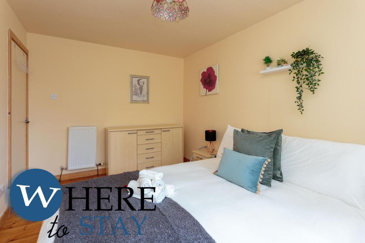 Lovely Apartment By The Hillwood Park-Free Parking Édimbourg Extérieur photo