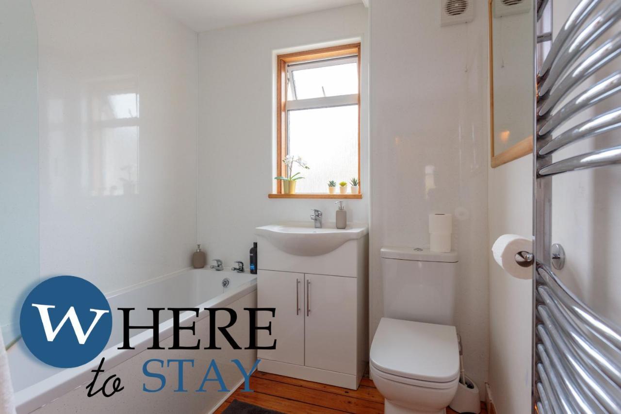 Lovely Apartment By The Hillwood Park-Free Parking Édimbourg Extérieur photo