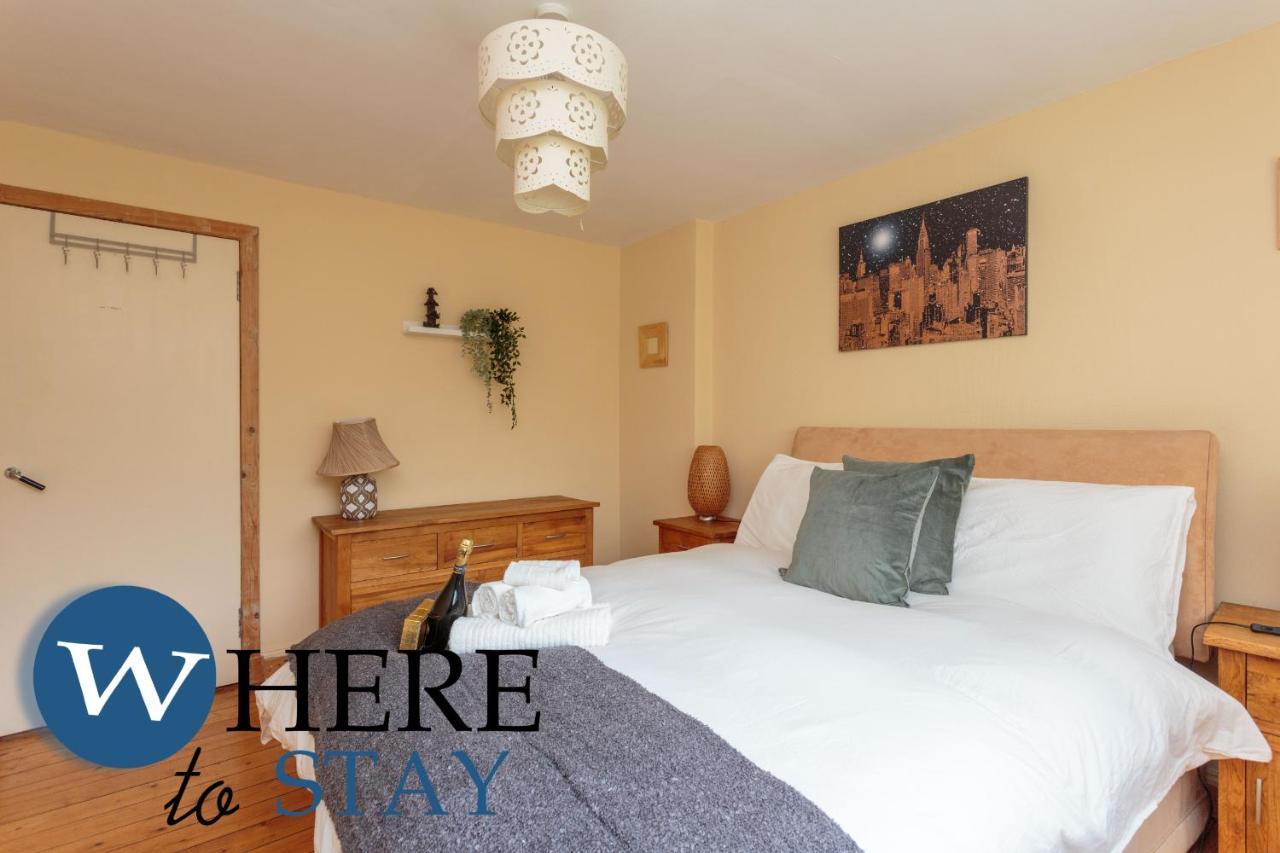 Lovely Apartment By The Hillwood Park-Free Parking Édimbourg Extérieur photo