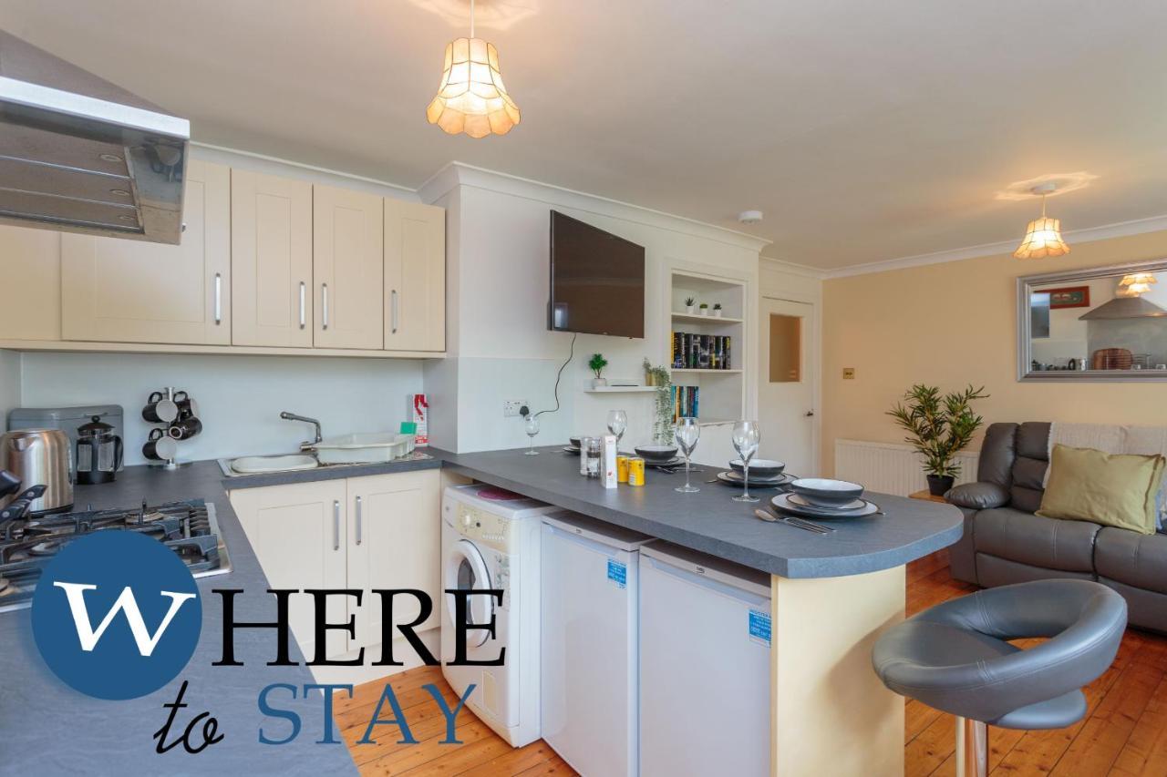 Lovely Apartment By The Hillwood Park-Free Parking Édimbourg Extérieur photo