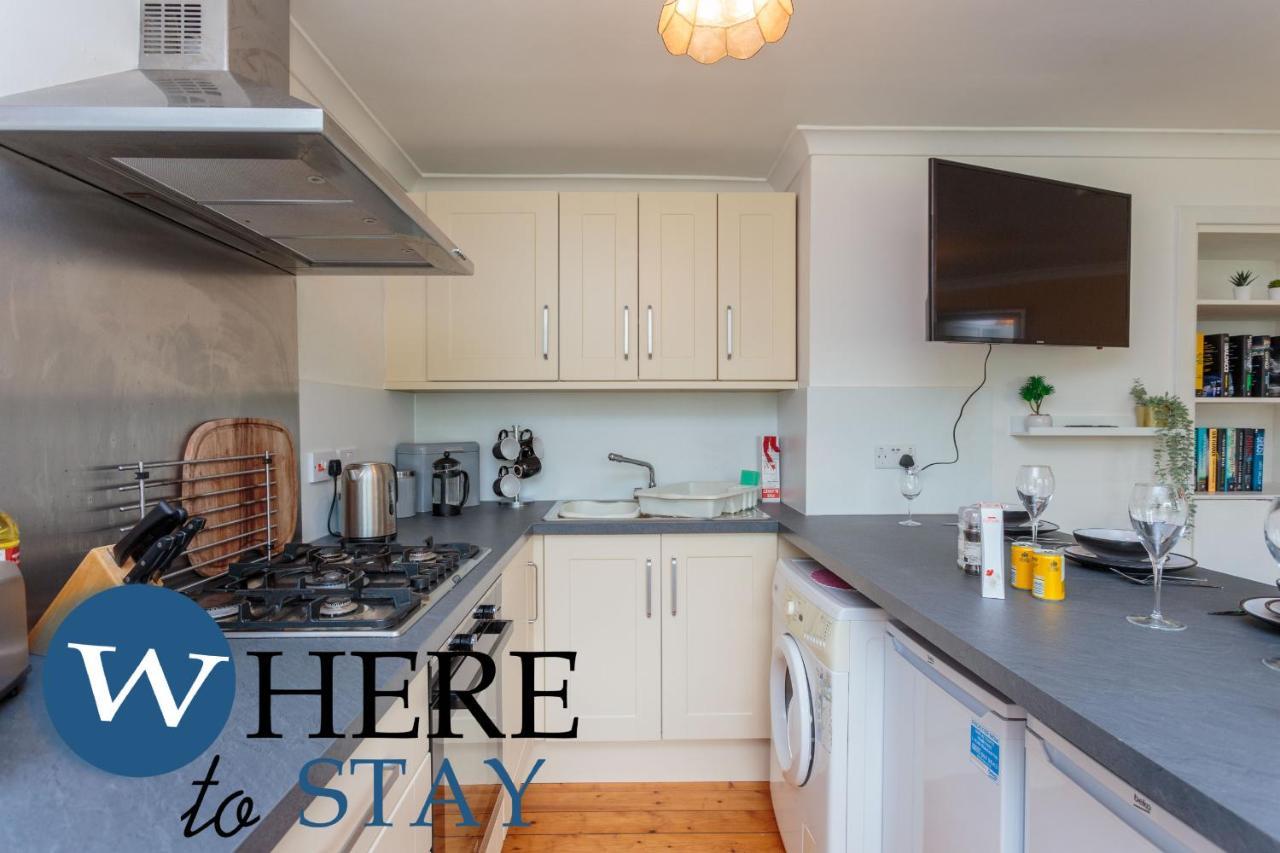 Lovely Apartment By The Hillwood Park-Free Parking Édimbourg Extérieur photo